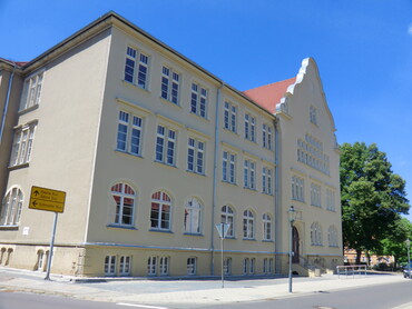 Meuselwitz: Veit-Ludwig-von-Seckendorff-Gymnasium