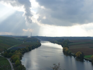 18.10.2020 - Hans-Peter Schwarz - Blick auf den Neckar