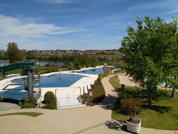 Freibad Lauffen a.N.  10.5.