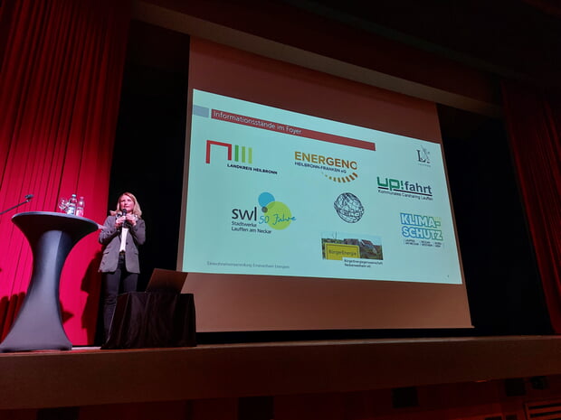 Einwohnerversammlung zum Thema Erneuerbare Energien Fotos: Ingrid Kast