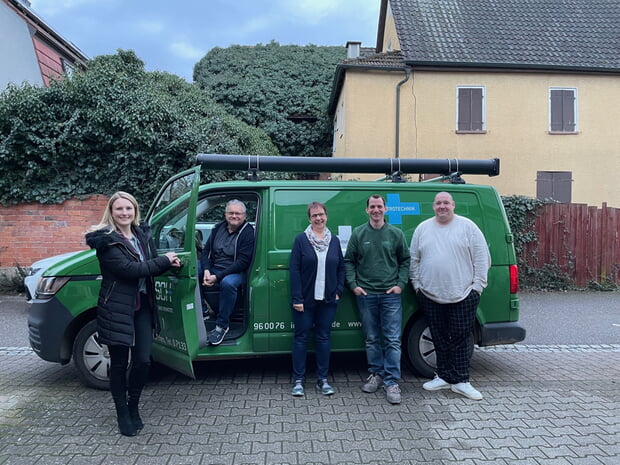 v.l.n.r. Bürgermeisterin Sarina Pfründer mit Geschäftsführer Gerhard Losch, Birgitt Losch u. Lukas Losch (Geschäftsführer) und Thomas Huber, Gewerbeverein