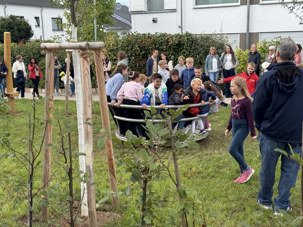 Gut angenommen wurden die Spielgeräte am Quartiersplatz