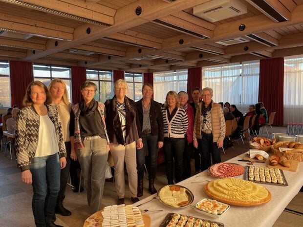 Über 100 Gäste genossen das von den Landfrauen bestens vorbereitete Frühstück