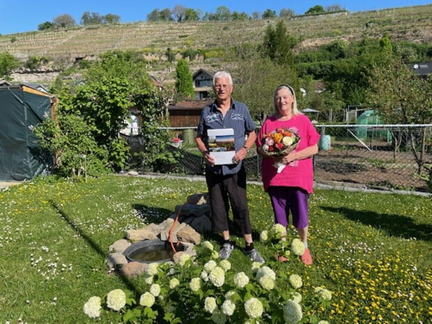 Renate und Wolfgang Geiger konnten in ihrem Garten die Goldene Hochzeit miteinander feiern