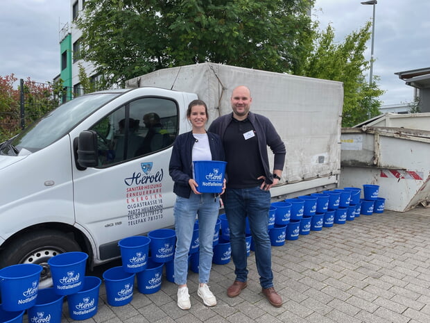1000 Eimer verteilte die Fa. Herold kostenlos an die BesucherInnen