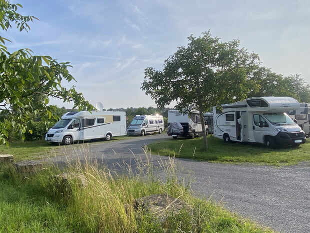 Wohnmobilstellplatz am Freibad