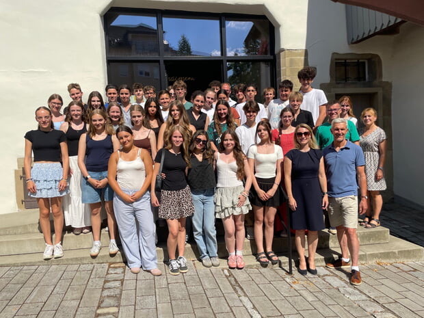 Die TeilnehmerInnen des deutsch-französischen Schüleraustausches am Hölderlinhaus