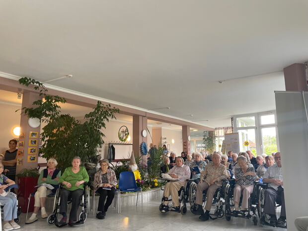 Das Haus Edelberg konnte mit seinen Bewohnerinnen und Bewohnern das 30jährige Bestehen in Lauffen a.N. feiern