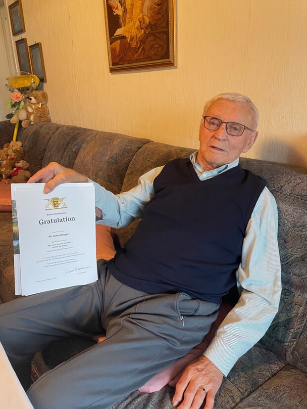 Hans Joachim Schubert durfte ich zum 90. Geburtstag gratulieren und ihm die Urkunde des Ministerpräsidenten Winfried Kretschmann überreichen