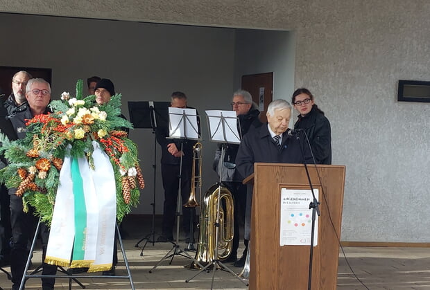 Manfred Laib, Ortsbeauftragt Volksbund Deutscher Kriegsgräberfürsorge verlas das Totengedenken