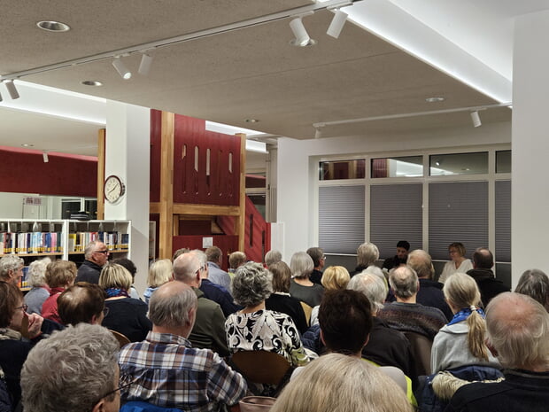 Die Geschichte von Farhad Alsilo berührte die Anwesenden in der voll besetzten Bücherei