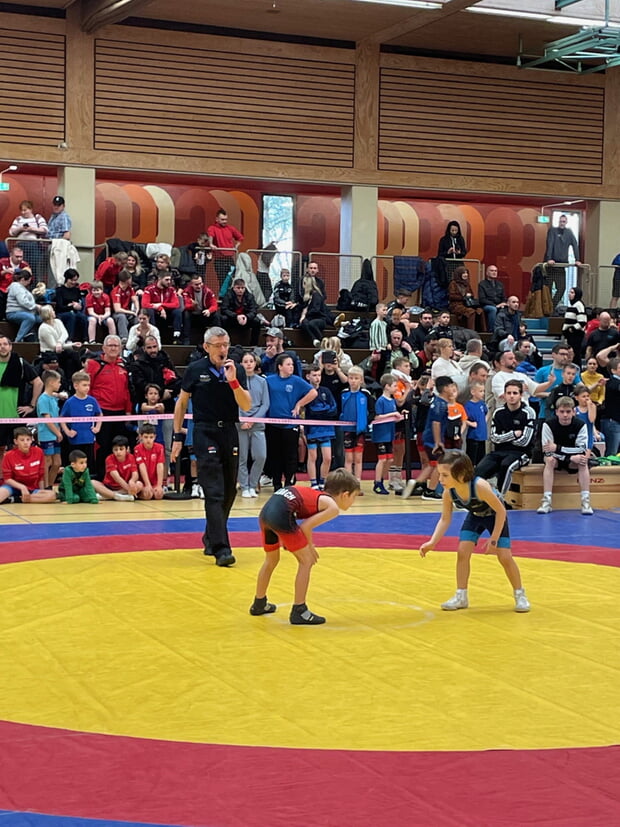 Über 200 junge Teilnehmer im Alter von 6 bis 14 Jahre zeigten beeindruckende Leistungen