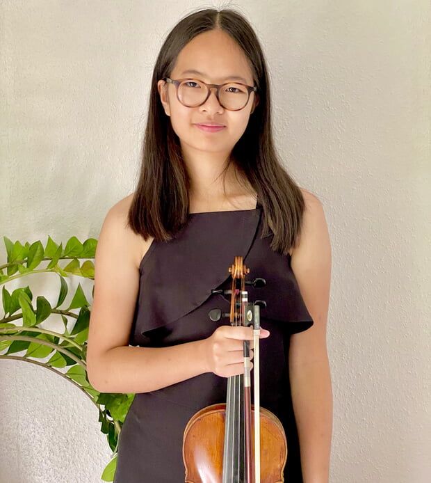 Die Violinistin Lynn Dinh pr&auml;sentiert ihr K&ouml;nnen beim Nachwuchskonzert des "Konzerte im Heilbronner Land e.V." am 15.3.26 im H&ouml;lderlinhaus