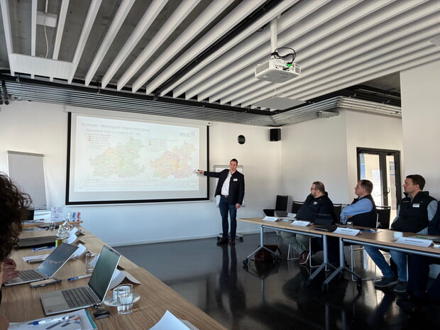 Wie sichern wir die Wasserversorgung in der Zukunft war Thema beim so genannten Wassertisch