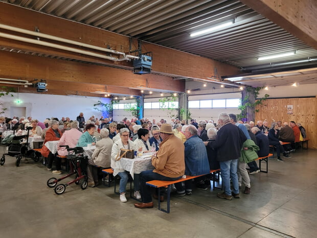 Geselliges Beisammensein am Lauffener Seniorennachmittag