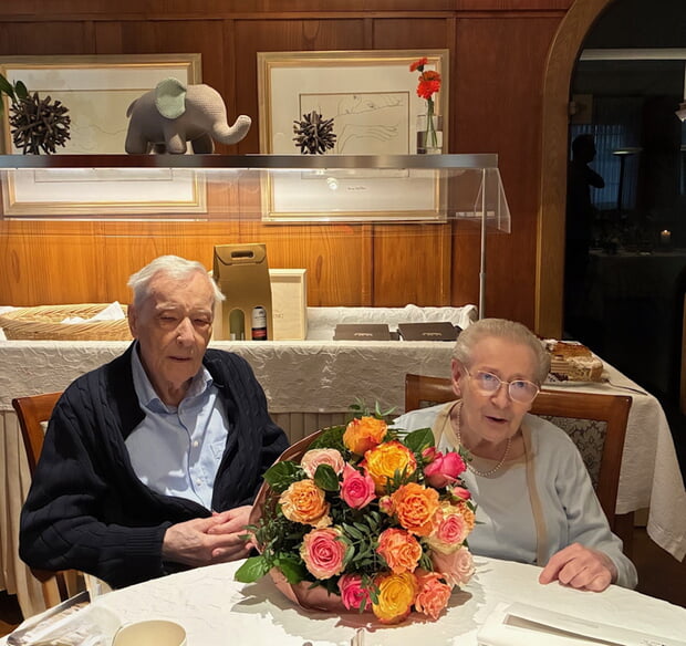 Ulrich und Rosemarie Gl&auml;ssing feierten das seltende Fest der Diamantenen Hochzeit, Ulrich Gl&auml;ssing durfte am gleichen Tag seinen 90. Geburtstag feiernDiamantene Hochzeit an einem Tag: Ulrich Gl&auml;ssing durfte seinen 90. Geburtstag feiern