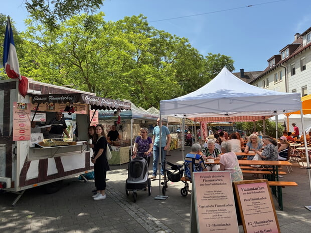 Gleich an vier Tagen besuchten uns die Marktbeschicker vom Französischen Markt