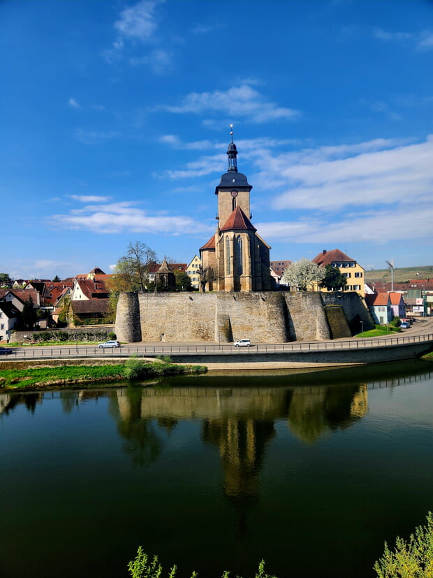 Lauffener Sonntagsf&uuml;hrung: Regiswindiskirche