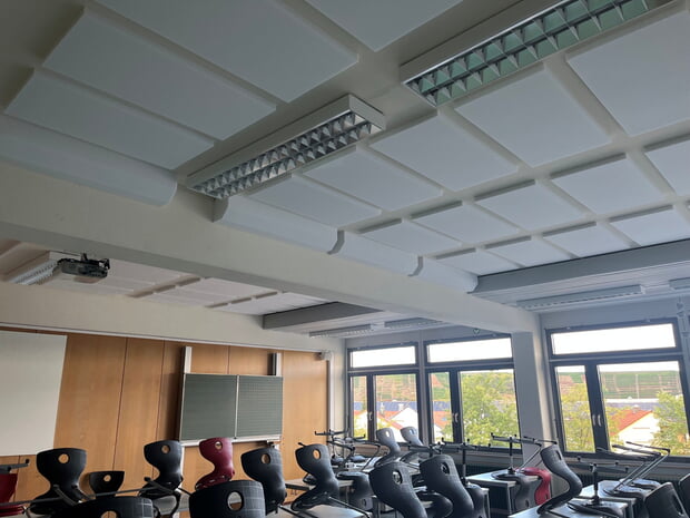 Im H&ouml;lderlin-Gymnasium erhielten weitere Klassenr&auml;ume eine schallschutztechnische Verbesserung