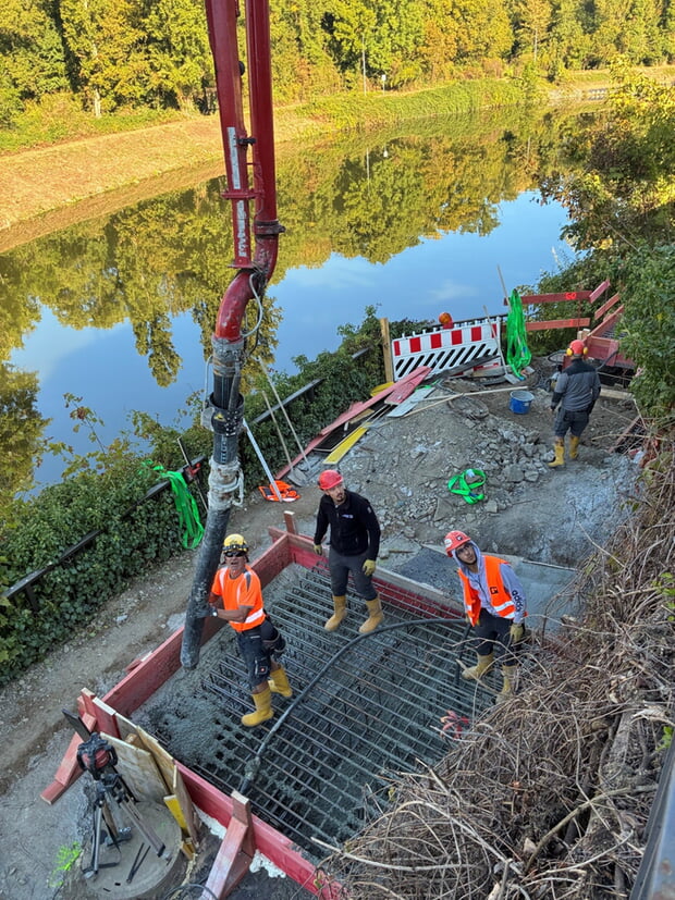 Am Samstag wurde der Aufbau des Autokrans vorbereitet
