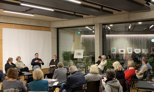 Von links nach rechts: Kathrin Hansch, Katja Enders-Plate, Ede Müller, Nancy Hünger (Foto: Eva Ehrenfeld)