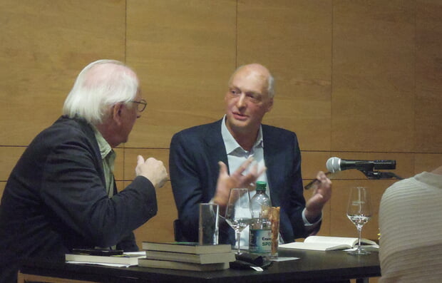 Günther Grosser (li) im Gespräch mit Johannes Groschupf (Foto: Leonore Welzin)