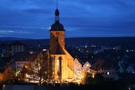 Weihnachtsmarkt rund um und in der Regiswindiskirche