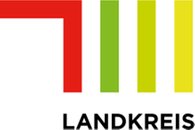 Logo des Landratsamtes mit bunten Balken