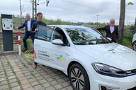 e-Auto und Ladesäule ZEAG Energie AG
