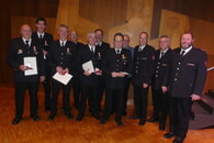 Ehrungen für langjährige Mitgliedschaften v.l.n.r. Gerhard Wagner, Florian Hiller, Gotthard Buck, Jürgen Baumann, Albrecht Rieß, Joachim Lell, Thomas Bachert, Rudi Berner, Peter Link, Kreisbrandmeister Bernd Halter, Heiner Schiefer