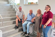 Förderung eines Treppenlifts durch die Alfred-Reiner-Stiftung