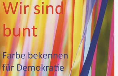 Machen auch Sie Lauffen sichtbar bunt - Bänder gibt es für 1 Euro im eine Welt Laden