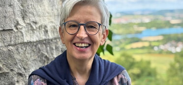 Marianne Schmid, G&auml;stef&uuml;hrerin