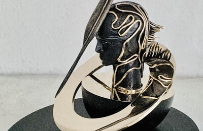 Ursula Stock, Hyperion, Bronze patiniert un poliert, 2023