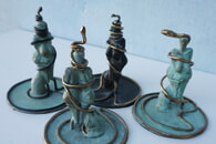 kleine Venus-Figuren von Ursula Stock, die k&auml;uflich erworben werden k&ouml;nnen
