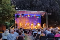 Folknacht 2026 auf der Open-Air-B&uuml;hne am Klosterhof mit der Gatehouse Irish Group