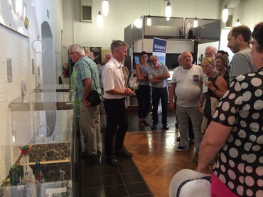 Französische Führung durch die Lego-Ausstellung im Klosterhof (Foto: Bettina Keßler)