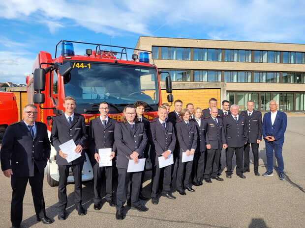 Jahreshauptversammlung Freiwillige Feuerwehr - Ehrungen und anderes 