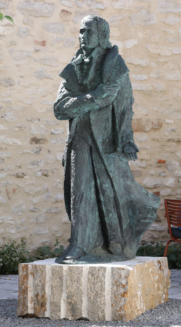Bronze Statue Friedrich Hölderlin von Thomas Duttenhoefer Foto: Rolf Bodmer