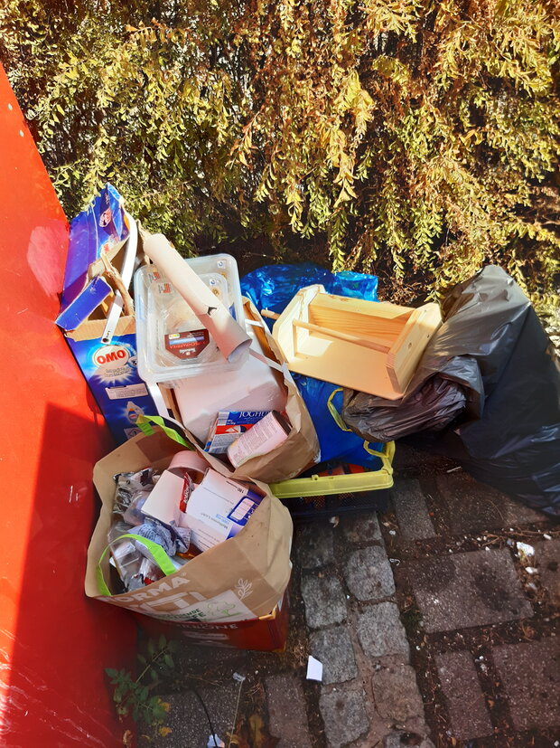 Unerlaube Müllentsorgung Fotos: Hiller