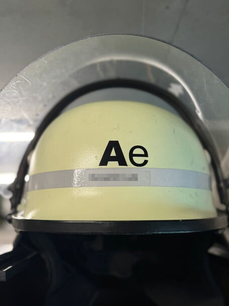 Helmkennzeichnung "e": Einfache Rettung aus Höhen und Tiefen (ERHT)
