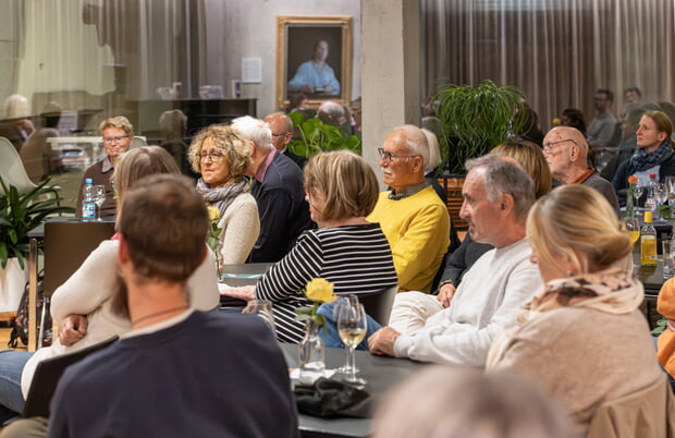 Blick in den Zuhörerraum