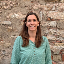Frau Karin Ullrich