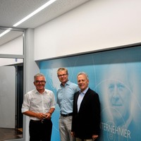 mit Ehrenbürger Schunk u. Schulleiter Münzing