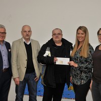 Dart Club spendet für Kindergarten Herrenäcker