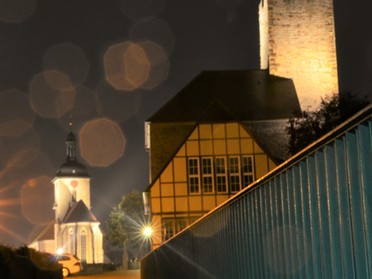 02.10.2017 - Werner Ohsam - Lauffener Rathaus und Kirche im herbstlichen Nebel