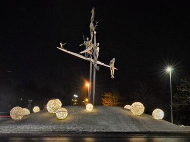 03.12.2017 - Werner Ohsam - Lauffener Kreisel mit neuer Weihnachtsdekoration