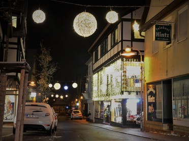 03.12.2017 - Werner Ohsam - Lauffener Innenstadt weihnachtlich dekoriert