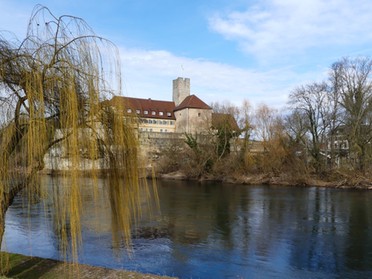 11.03.2018 - Bernd Reichle - Frühling am Rathaus