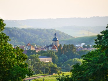 05.06.2018 - Werner Ohsam - Lauffener Kirche aus der Ferne